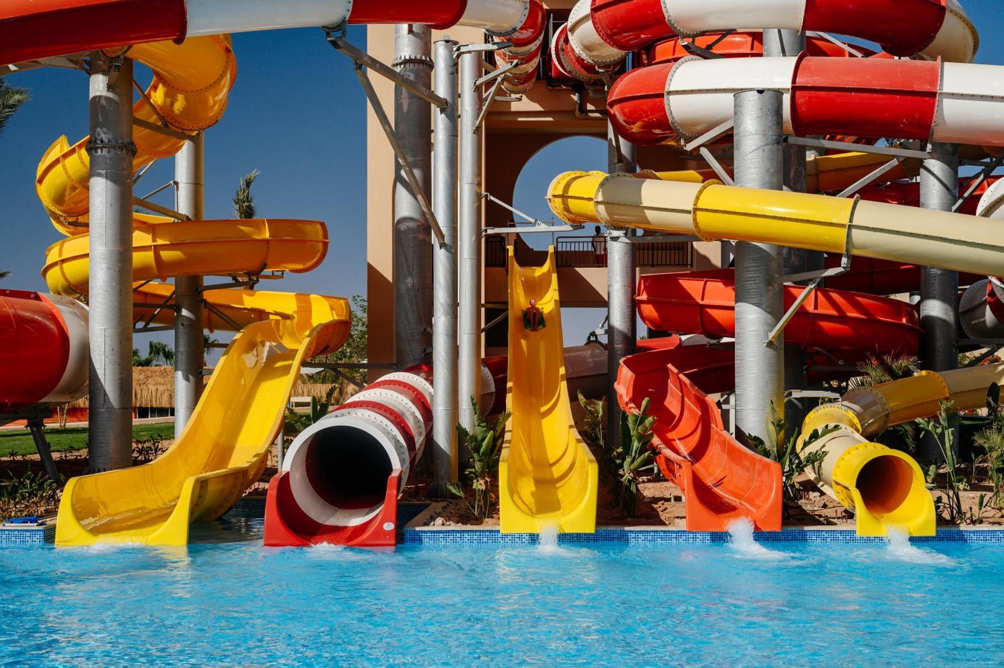 Iberotel Redsina Sharm el-Sheikh Exterior photo The water park