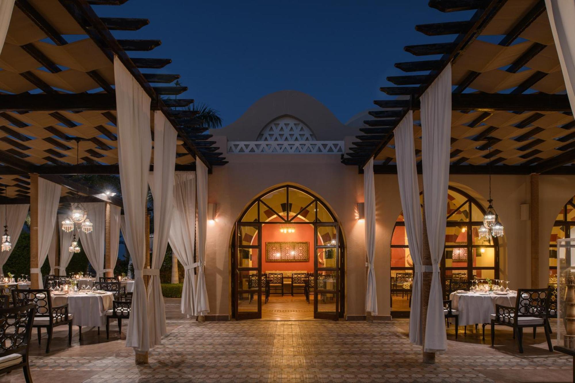 Iberotel Redsina Sharm el-Sheikh Exterior photo The restaurant at the hotel