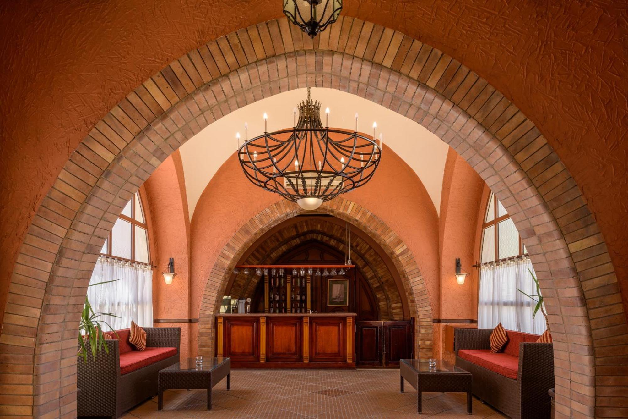 Iberotel Redsina Sharm el-Sheikh Exterior photo The bar at the hotel